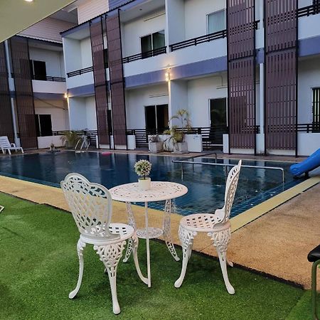 The S.G Hotel Buriram Exterior photo