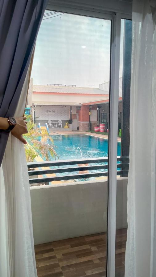 The S.G Hotel Buriram Exterior photo