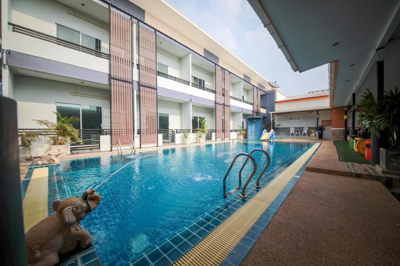 The S.G Hotel Buriram Exterior photo
