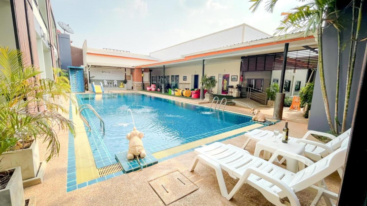 The S.G Hotel Buriram Exterior photo